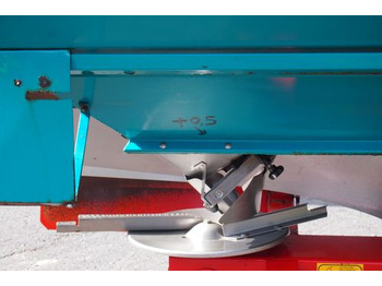 آلة رش الأسمدة Rozsiewacz nawozów Sulky DPX GL 2000  18-24m  Rozsiewacz nawozów Sulky: صور 4