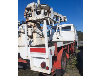 شاحنات مسطحة