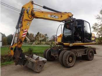 حفارة على عجلات JCB JS160W