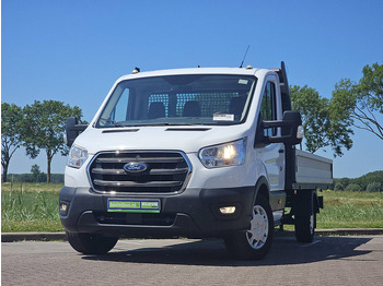 الشاحنات الصغيرة المسطحة FORD Transit
