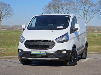 فان المدمجة FORD Transit