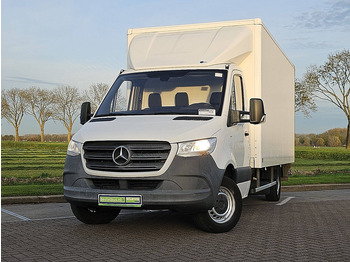 الشاحنات الصغيرة صندوق مغلق MERCEDES-BENZ Sprinter 316