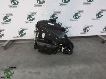 الكابينة والداخلية RENAULT T