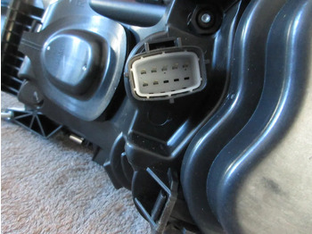 كشافات - شاحنة Scania 2416137 KOPLAMP SCANIA NIEUWE OP VOORRAAD R 450 EURO 6 RECHTS: صور 4