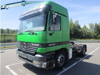 شاحنة جرار Mercedes-Benz 1840 Big Axle: صور 1