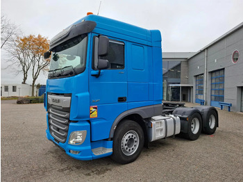شاحنة جرار DAF XF 106 530