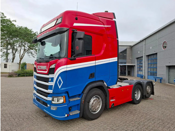 شاحنة جرار SCANIA R 500