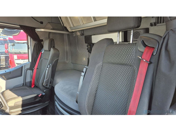 شاحنة جرار RENAULT T480 HIGH LOW DECK EURO 6: صور 5