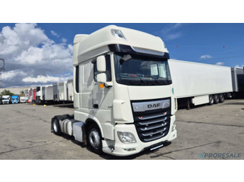 شاحنة جرار DAF XF 480