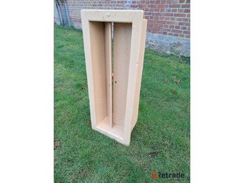 الآلات والماكينات الزراعية