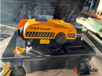 معدات البناء