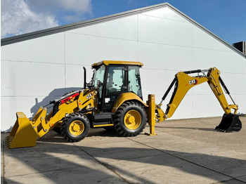 حفار متعدد الاستخدام CATERPILLAR