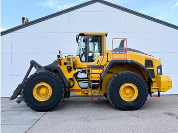 اللودر بعجل VOLVO L220H