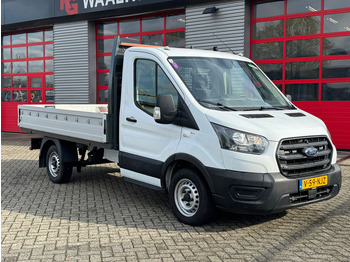 الشاحنات الصغيرة المسطحة FORD Transit