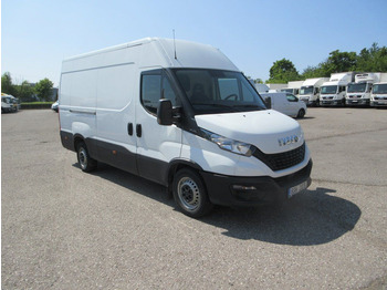 فان IVECO Daily 35s16