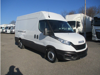 فان IVECO Daily 35s16