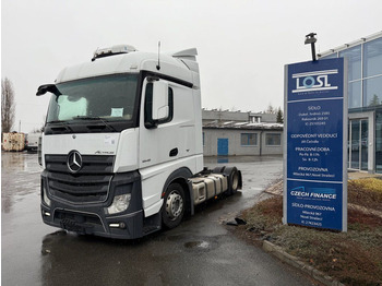 شاحنة جرار MERCEDES-BENZ Actros 1845