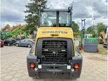 اللودر بعجل Komatsu WA80M-7: صور 5