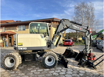 حفارة على عجلات TEREX