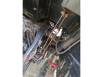 علم السوائل المتحركة Case Jx, New Holland Tdd Jx80, Td80d  Hydraulic Lift Cover Assy 5093994, 5093995: صور 5
