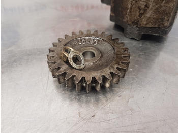 علم السوائل المتحركة Fendt 724 S4, 716, 718, 720, 722 Pump Installation For Parts Only G737940101020: صور 3