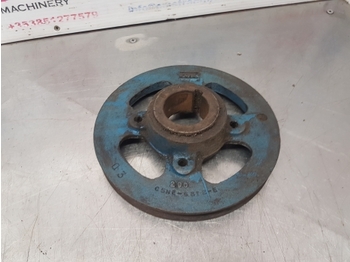 المحرك و قطع الغيار FORD