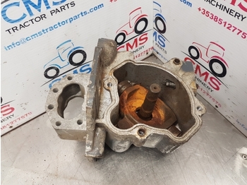 مضخة هيدروليكية - جرار Ford New Holland 7840, 6640, 8240 Ts Hydraulic Pump Housing F0nn600cc, 82850804: صور 3