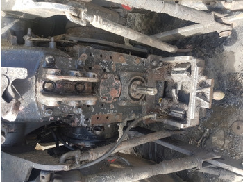 المحرك Lamborghini 1106 Engine, Front, Rear Axle, Transmission, Hydraulic And Lift Nut: صور 2 المحرك Lamborghini 1106 Engine, Front, Rear Axle, Transmission, Hydraulic And Lift Nut: صور 2