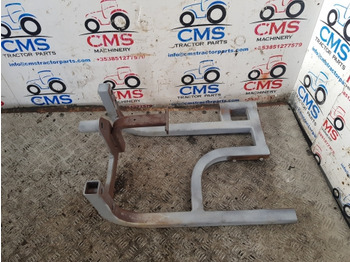 الكابينة تعليق Massey Ferguson 5612, 5613, 5611 Tool Box Step Support Bracket Frame Rhs: صور 3