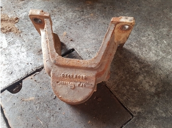 المحور الأمامي MASSEY FERGUSON