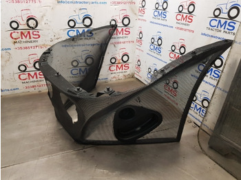 درابزين New Holland T7.260, T7.245, T7.270, Nose Cone Grille, Grill Panel 47642652: صور 3