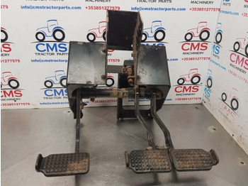 القابض و قطع الغيار - الآلات والماكينات الزراعية New Holland T7040, Tsa Brake, Clutch Pedal Kit 87547108, 87547109, 87566904: صور 5
