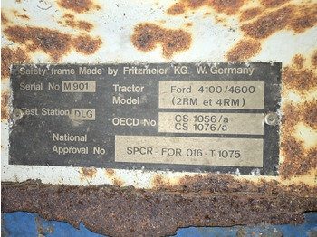 الكبائن Sold Ford 2600, 3600, 4600, 4610 Complete Fritzmeier Cab M901 Sold: صور 2 الكبائن Sold Ford 2600, 3600, 4600, 4610 Complete Fritzmeier Cab M901 Sold: صور 2
