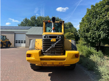 اللودر بعجل Volvo L120 F: صور 3