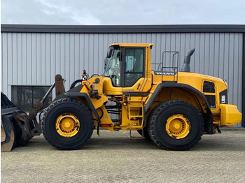 اللودر بعجل VOLVO L180G