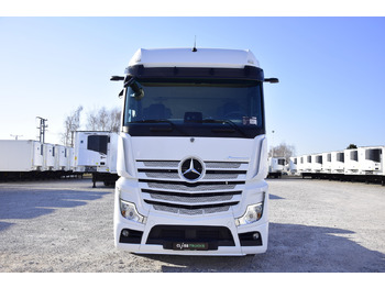 شاحنة جرار Mercedes-Benz Actros 5 1845 BigSpace: صور 2