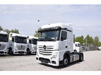 شاحنة جرار MERCEDES-BENZ Actros 1845