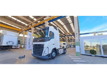 شاحنة جرار VOLVO FH 460