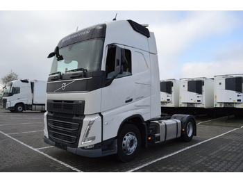 شاحنة جرار VOLVO FH 500