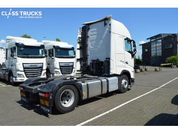 شاحنة جرار Volvo FH 460 Globetrotter XL i-Save: صور 4