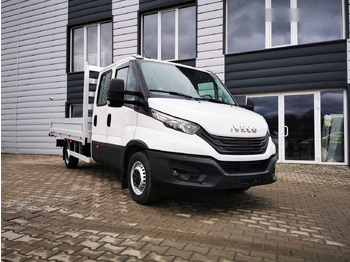 الشاحنات الصغيرة المسطحة IVECO Daily