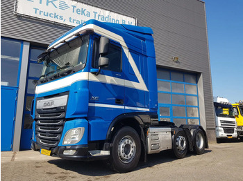 شاحنة جرار DAF XF 460
