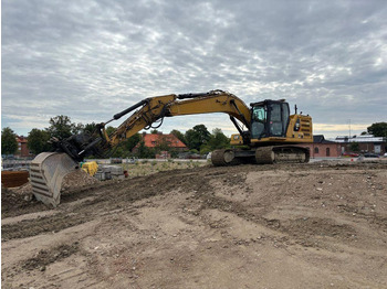 حفارات زحافة CATERPILLAR 323