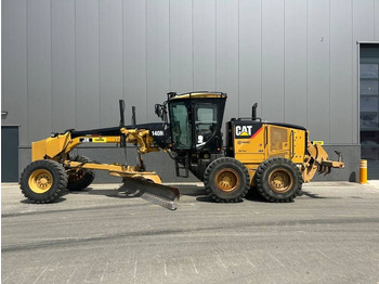 آلة تسوية الأرض CATERPILLAR 140M