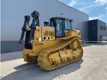 بلدوزر CATERPILLAR D8R