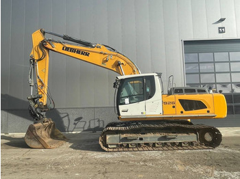 حفارات زحافة LIEBHERR R 926