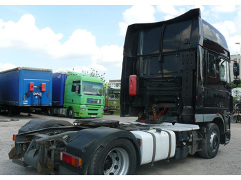 شاحنة جرار DAF XF105 460: صور 5