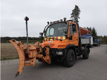 جرافة ثلج UNIMOG