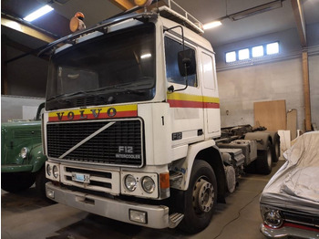 شاحنات قابلة للفك شاحنة VOLVO F12