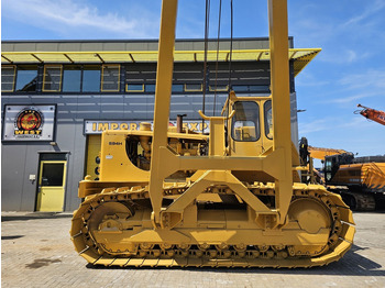 مجنزرة لمد الأنابيب CATERPILLAR